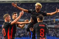 开云体育官方网站-足坛重要对决即将上演，谁将笑到最后？