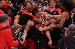 开云体育APP下载-公牛客场击败独行侠，展现球队统治力的简单介绍