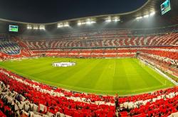 开云体育在线-战术的胜利与巨星的闪耀，从勇士压制开拓者到乔治欧冠决赛接管比赛