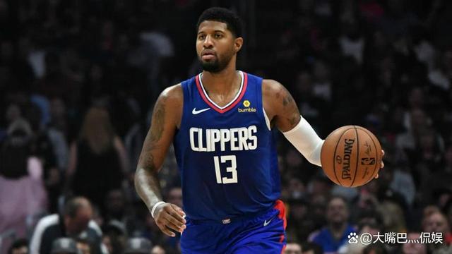 美国男篮绝杀巴西男篮,乔治送出助攻 美国男篮绝杀巴西男篮,乔治送出助攻