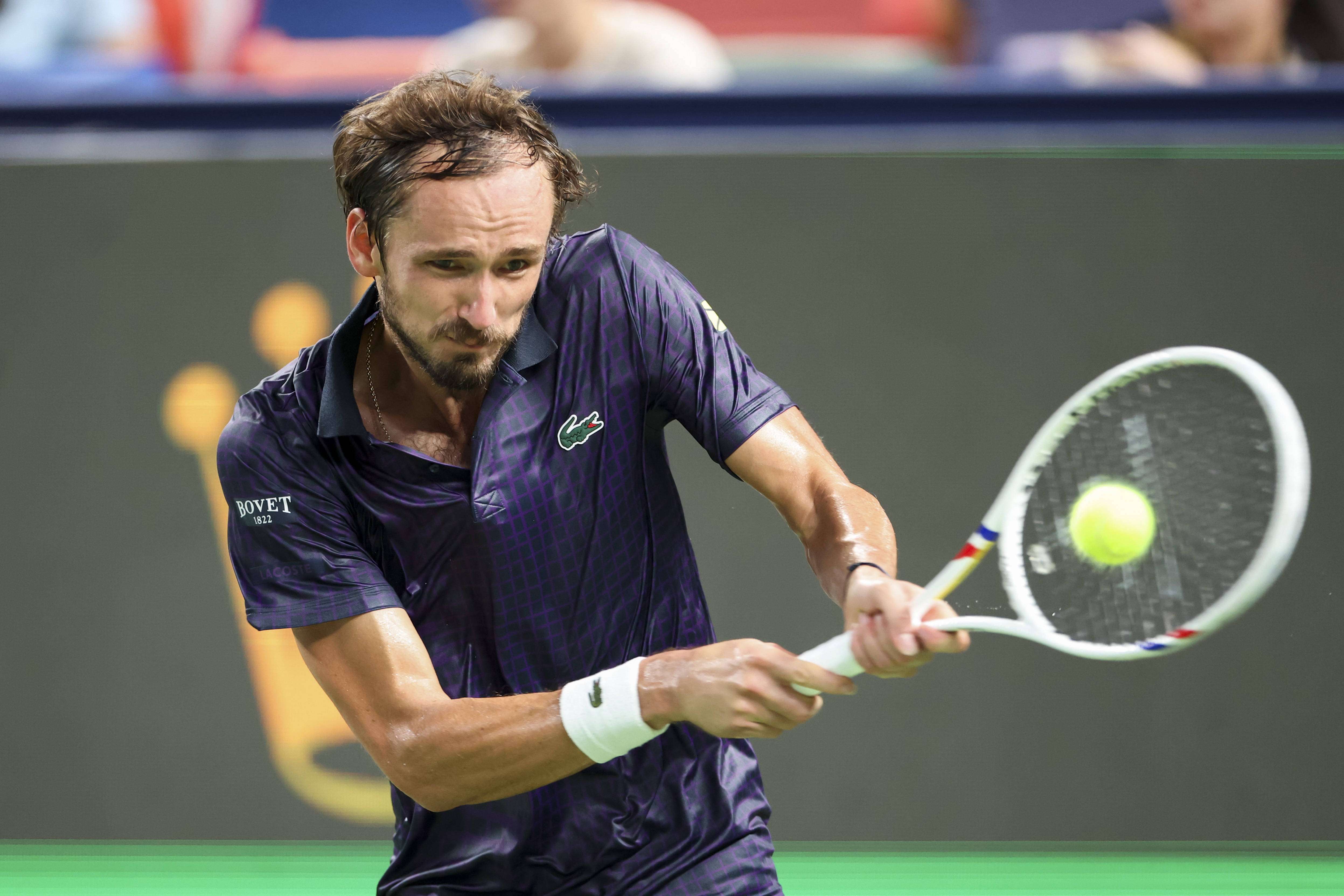 西班牙网球队爆冷欧洲网球队，梅德韦杰夫打破历史纪录的简单介绍