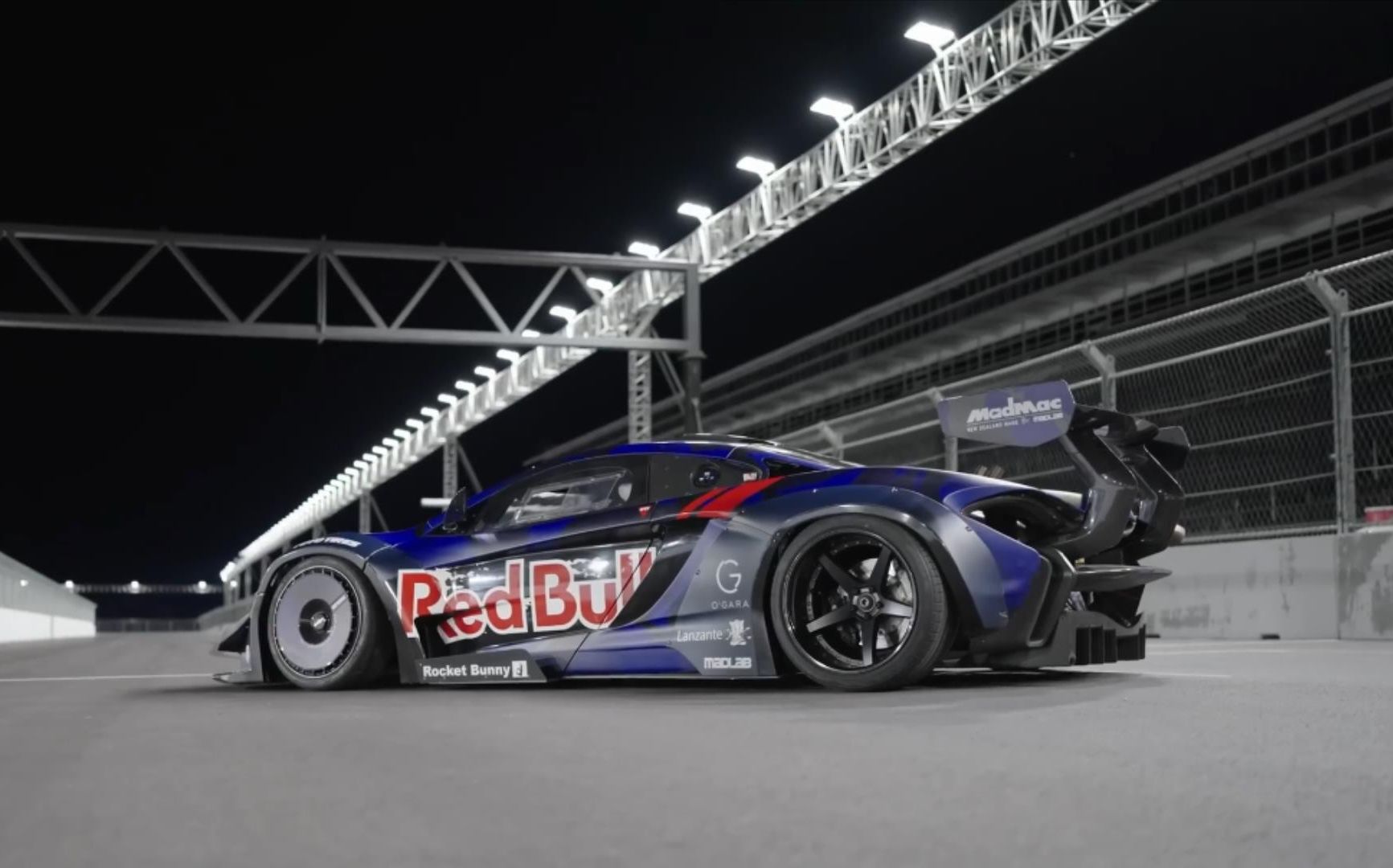 关于迈凯伦绝杀红牛车队,勒克莱尔带队取胜的信息 关于迈凯伦绝杀红牛车队,勒克莱尔带队取胜的信息