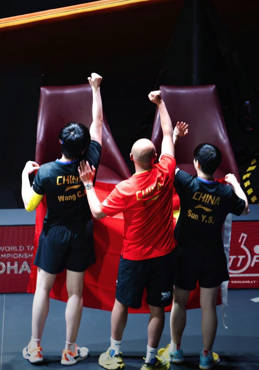 球员们为争夺冠军展开激烈角逐