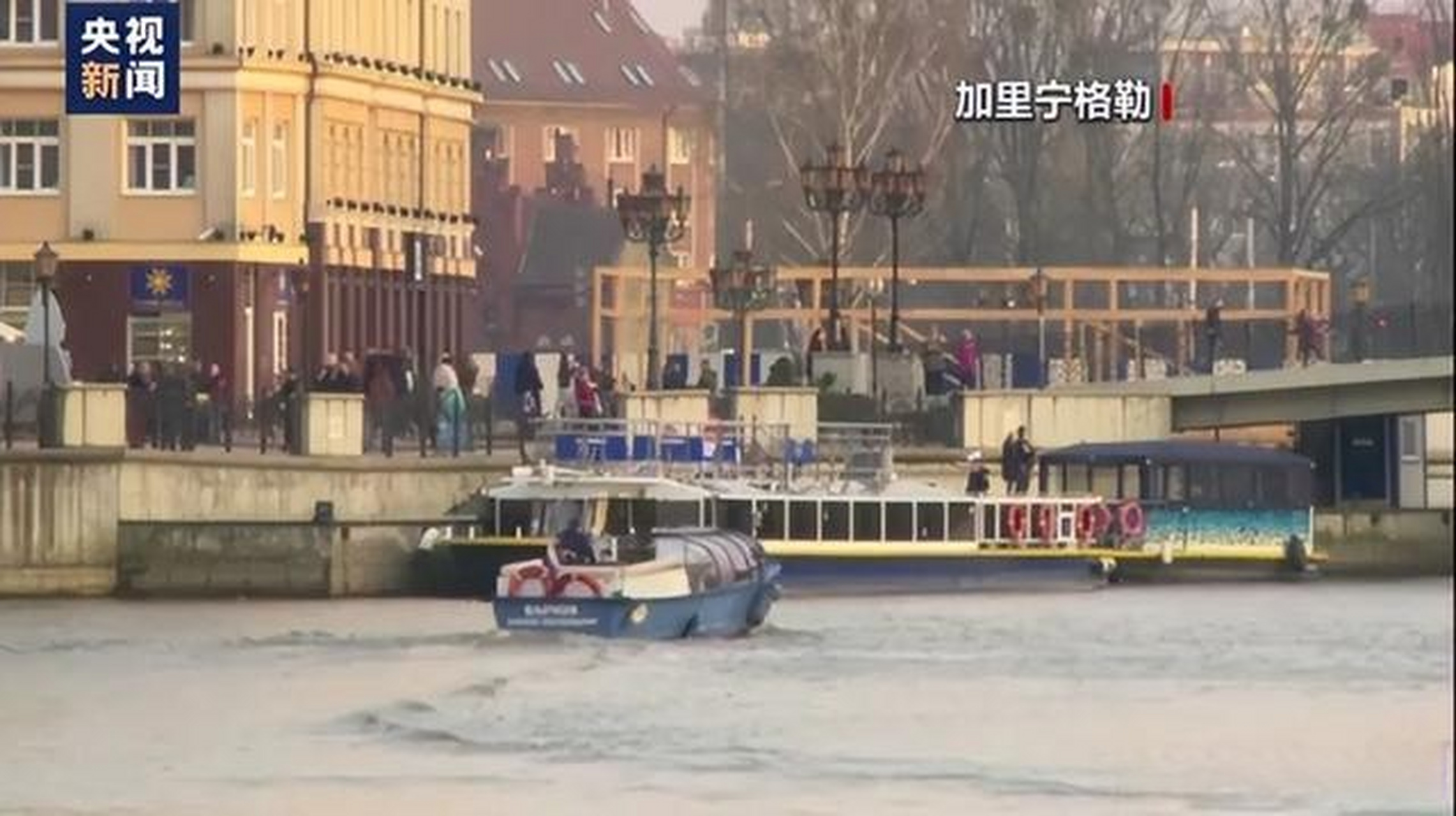 俄罗斯队战胜立陶宛队，取得三分