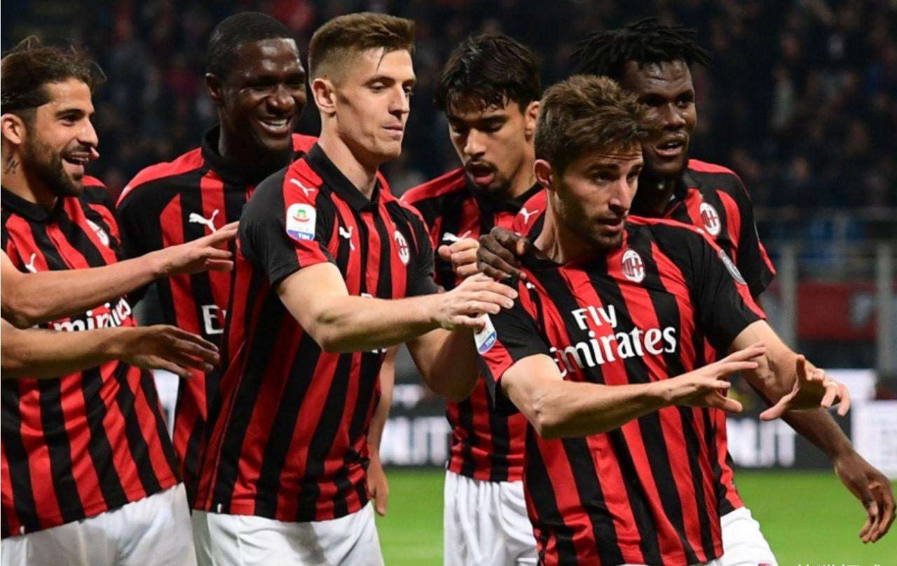 安德烈·沙维连斩两球，米兰进四强的简单介绍