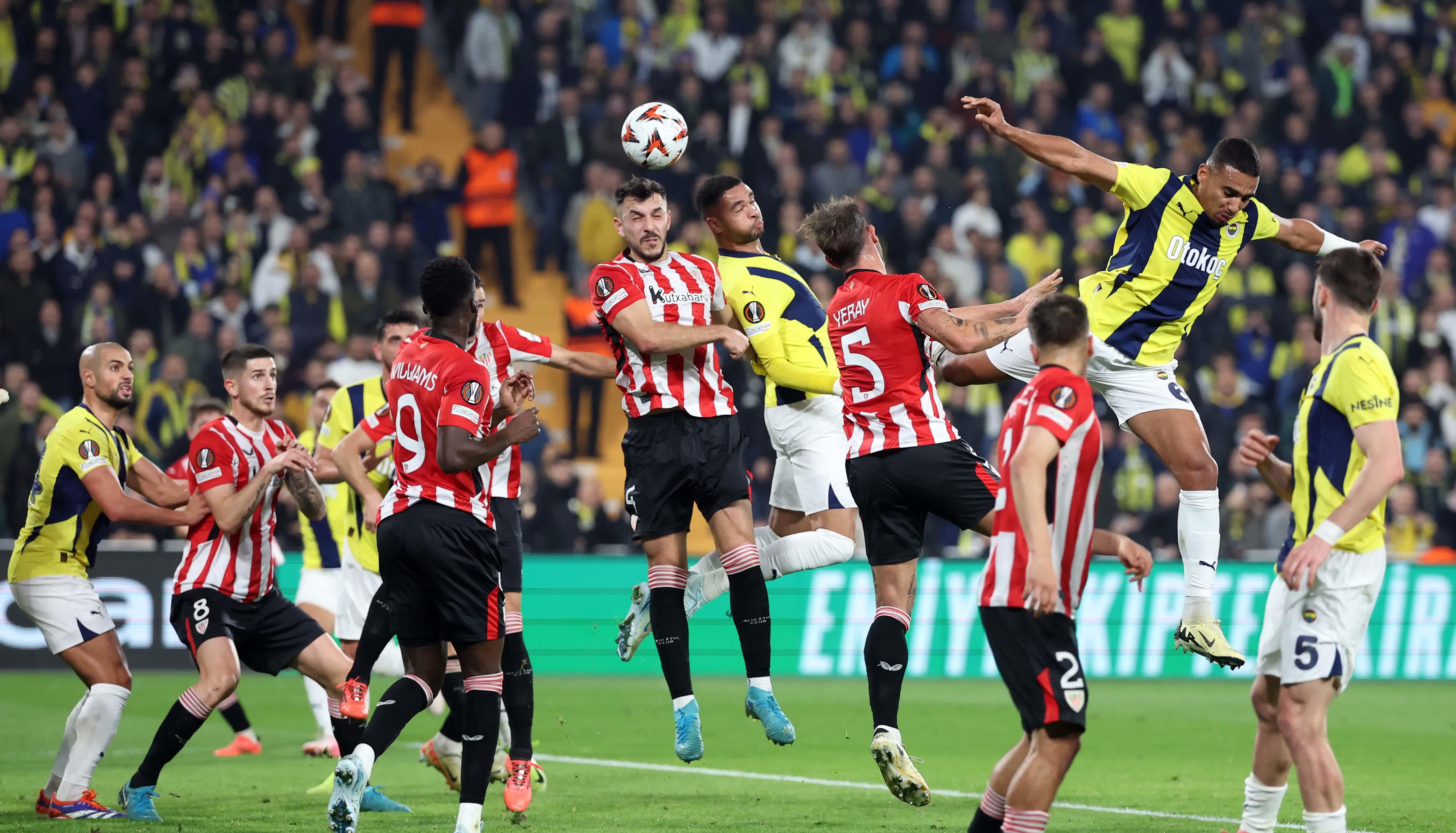 包含意大利新星崭露头角，欧洲预选赛进攻火力全开的词条