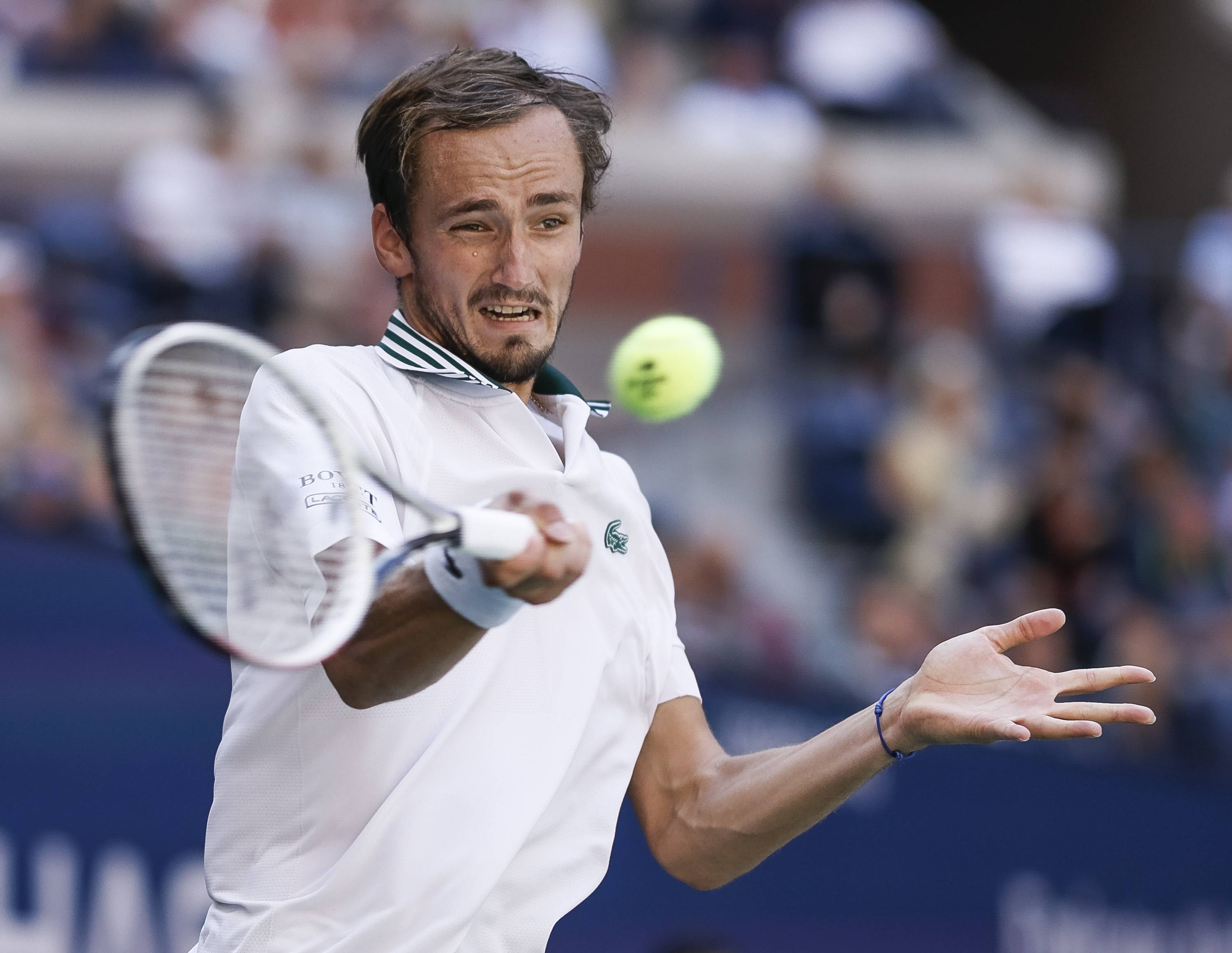 美国网球队轻取世界网球队，梅德韦杰夫送出助攻的简单介绍